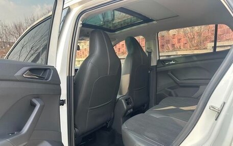 Volkswagen T-Cross I, 2021 год, 1 443 000 рублей, 8 фотография
