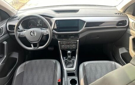 Volkswagen T-Cross I, 2021 год, 1 443 000 рублей, 9 фотография
