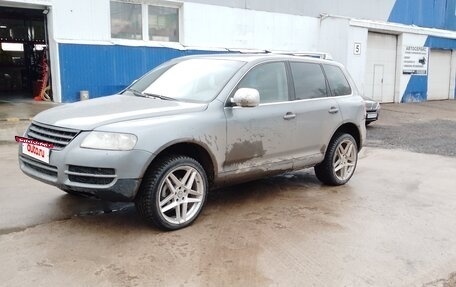 Volkswagen Touareg III, 2004 год, 450 000 рублей, 3 фотография