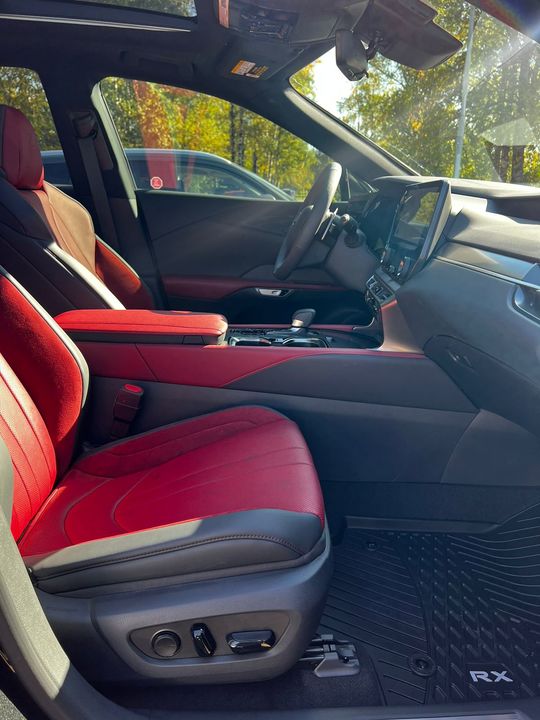 Lexus RX IV рестайлинг, 2026 год, 12 500 000 рублей, 8 фотография