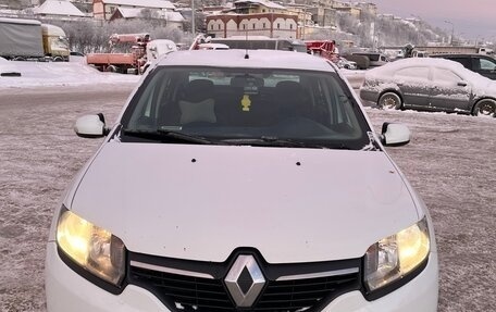 Renault Logan II, 2017 год, 480 000 рублей, 1 фотография