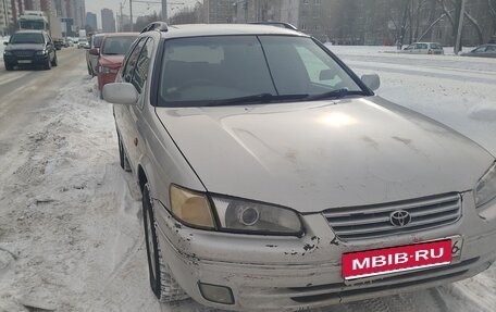 Toyota Camry, 1998 год, 365 000 рублей, 1 фотография