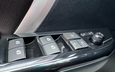 Toyota Fortuner II, 2017 год, 3 780 000 рублей, 11 фотография