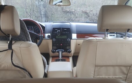 Volkswagen Touareg III, 2006 год, 1 080 000 рублей, 9 фотография