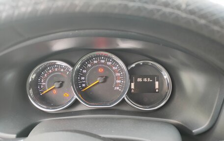 Renault Logan II, 2019 год, 1 050 000 рублей, 5 фотография