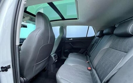 Volkswagen T-Cross I, 2021 год, 1 443 720 рублей, 10 фотография