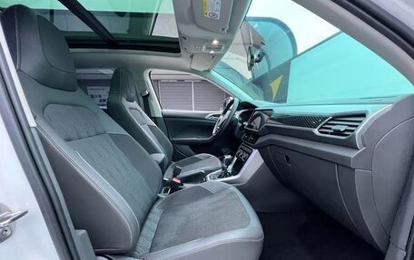 Volkswagen T-Cross I, 2021 год, 1 443 720 рублей, 11 фотография