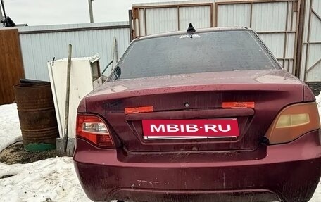 Daewoo Nexia I рестайлинг, 2010 год, 100 000 рублей, 3 фотография