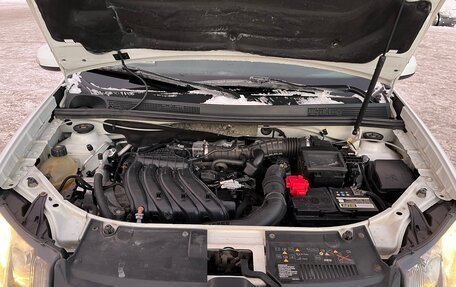 Renault Logan II, 2017 год, 480 000 рублей, 5 фотография