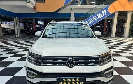 Volkswagen T-Cross I, 2022 год, 1 500 000 рублей, 2 фотография