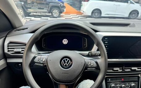 Volkswagen T-Cross I, 2022 год, 1 500 000 рублей, 13 фотография