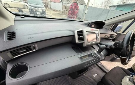 Honda Freed I, 2012 год, 900 000 рублей, 7 фотография