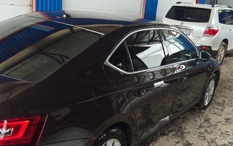 Skoda Superb III рестайлинг, 2018 год, 1 500 000 рублей, 4 фотография