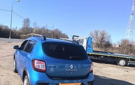 Renault Sandero II рестайлинг, 2016 год, 985 000 рублей, 2 фотография