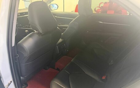 Toyota Camry, 2018 год, 2 800 500 рублей, 9 фотография