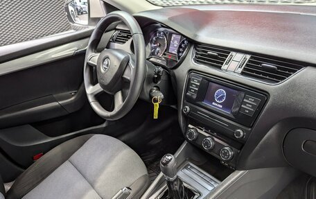 Skoda Octavia, 2014 год, 1 270 000 рублей, 24 фотография