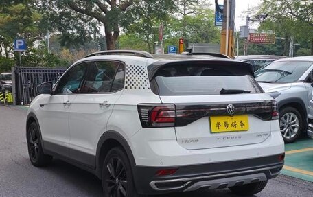 Volkswagen T-Cross I, 2023 год, 1 851 000 рублей, 3 фотография