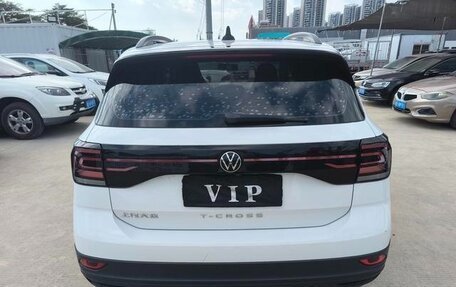 Volkswagen T-Cross I, 2023 год, 1 210 000 рублей, 5 фотография