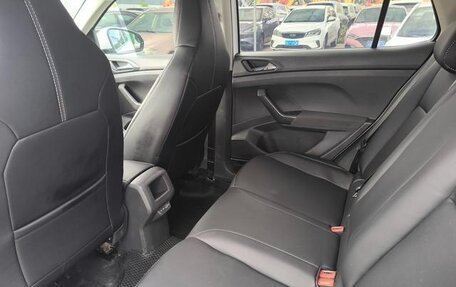 Volkswagen T-Cross I, 2023 год, 1 210 000 рублей, 8 фотография