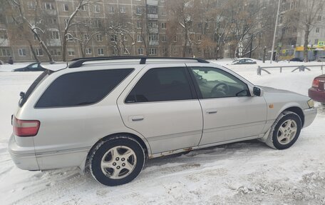Toyota Camry, 1998 год, 365 000 рублей, 4 фотография