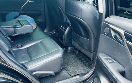 Lexus RX IV рестайлинг, 2019 год, 4 840 000 рублей, 13 фотография