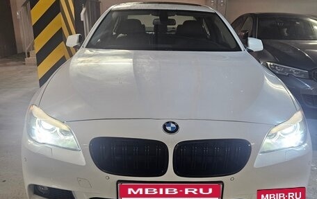 BMW 5 серия, 2011 год, 1 399 999 рублей, 2 фотография