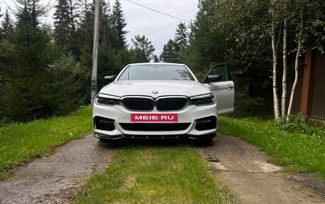 BMW 5 серия, 2018 год, 4 050 000 рублей, 3 фотография