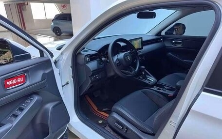 Honda Vezel, 2023 год, 2 020 000 рублей, 11 фотография