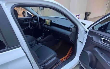 Honda Vezel, 2023 год, 2 020 000 рублей, 17 фотография