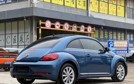 Volkswagen Beetle, 2019 год, 1 690 000 рублей, 5 фотография