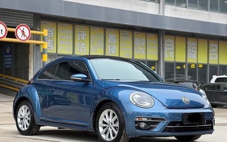 Volkswagen Beetle, 2019 год, 1 690 000 рублей, 3 фотография