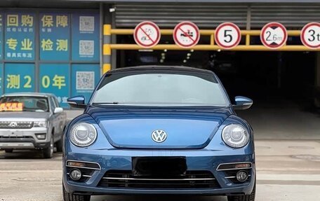 Volkswagen Beetle, 2019 год, 1 690 000 рублей, 2 фотография