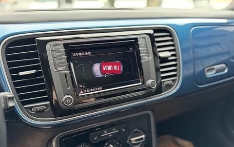 Volkswagen Beetle, 2019 год, 1 690 000 рублей, 12 фотография