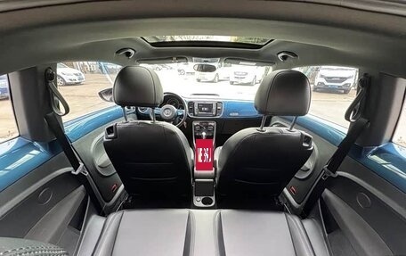 Volkswagen Beetle, 2019 год, 1 690 000 рублей, 16 фотография