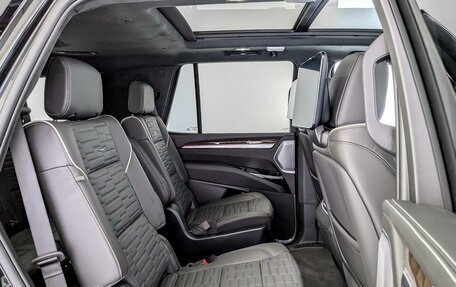 Cadillac Escalade V, 2024 год, 20 900 000 рублей, 12 фотография