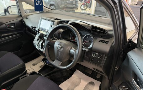 Toyota Wish II, 2014 год, 1 599 000 рублей, 10 фотография