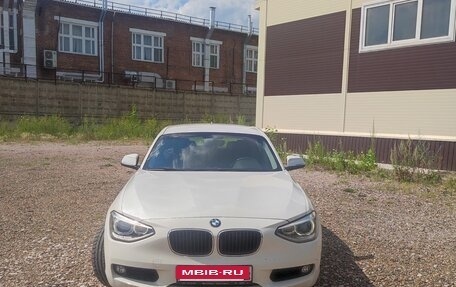 BMW 1 серия, 2013 год, 1 050 000 рублей, 3 фотография