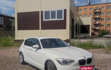 BMW 1 серия, 2013 год, 1 050 000 рублей, 4 фотография
