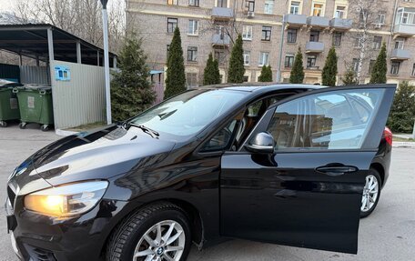 BMW 2 серия Active Tourer F45, 2017 год, 860 000 рублей, 2 фотография