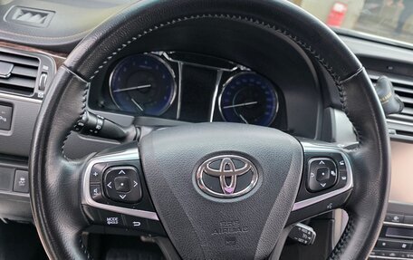 Toyota Camry, 2016 год, 2 250 000 рублей, 8 фотография