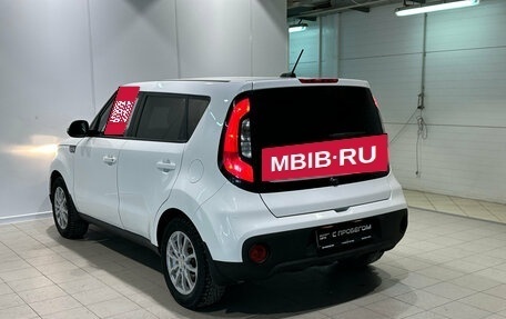 KIA Soul II рестайлинг, 2017 год, 1 475 000 рублей, 6 фотография
