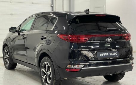 KIA Sportage IV рестайлинг, 2019 год, 1 999 000 рублей, 6 фотография