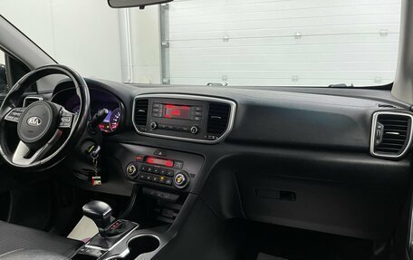 KIA Sportage IV рестайлинг, 2019 год, 1 999 000 рублей, 9 фотография