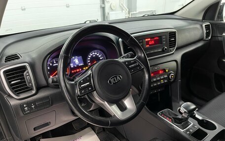 KIA Sportage IV рестайлинг, 2019 год, 1 999 000 рублей, 7 фотография