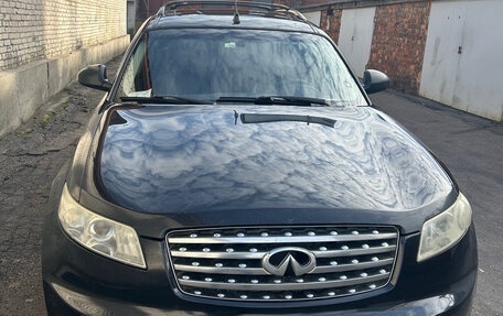 Infiniti FX I, 2005 год, 600 000 рублей, 1 фотография