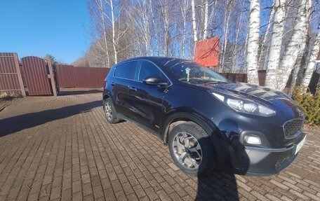 KIA Sportage IV рестайлинг, 2020 год, 2 470 000 рублей, 2 фотография