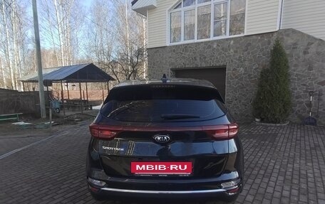 KIA Sportage IV рестайлинг, 2020 год, 2 470 000 рублей, 4 фотография