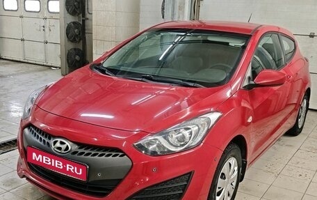 Hyundai i30 II рестайлинг, 2013 год, 849 000 рублей, 1 фотография