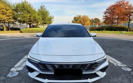 Hyundai Avante, 2023 год, 1 840 000 рублей, 1 фотография