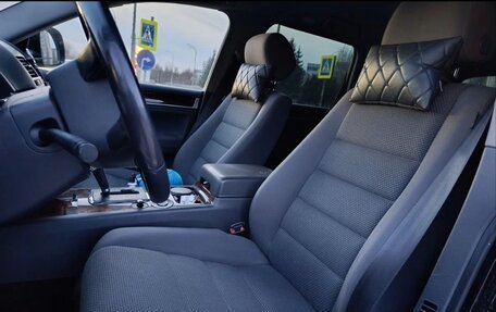 Volkswagen Touareg III, 2009 год, 1 380 000 рублей, 8 фотография